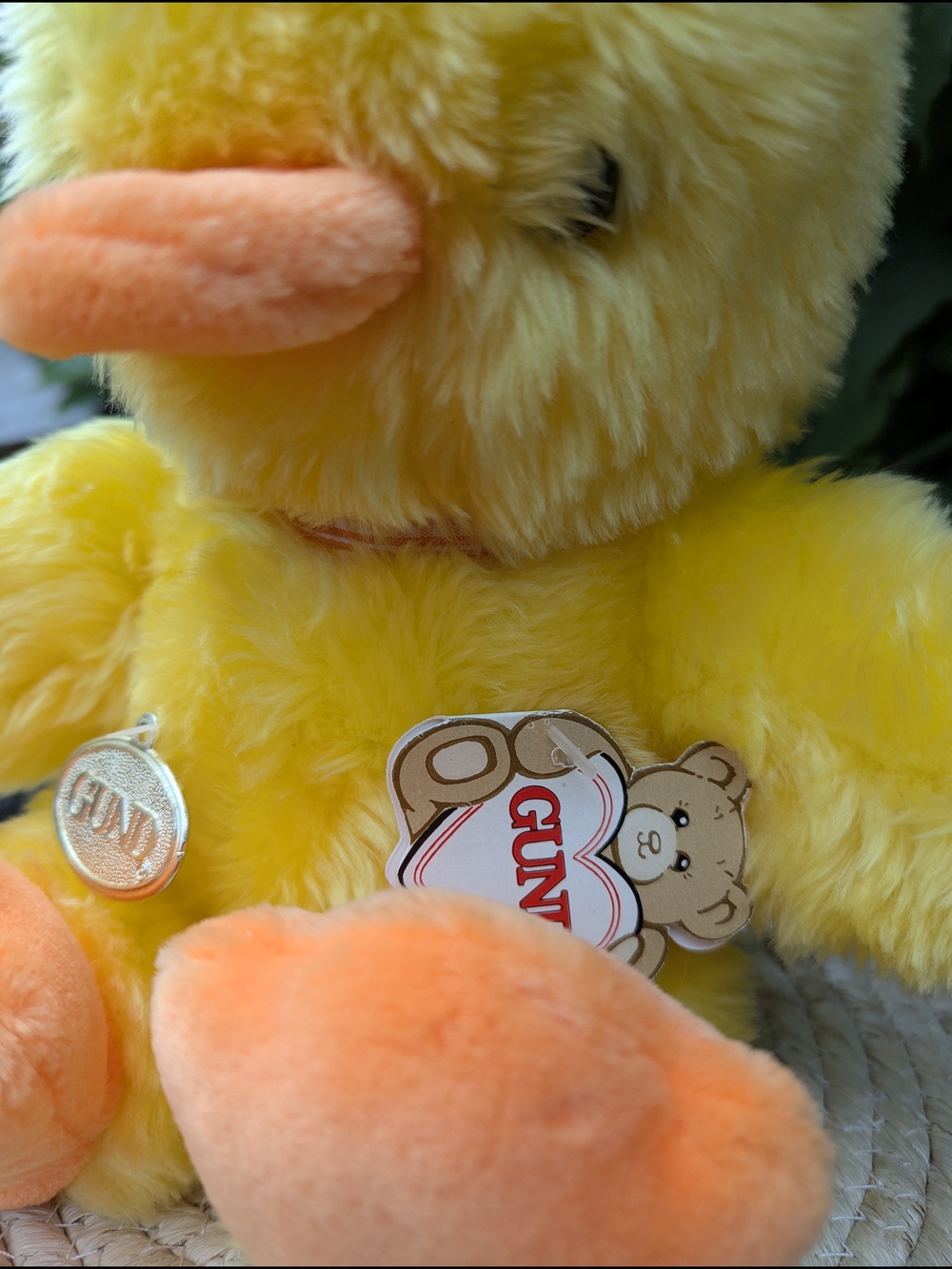 Vintage Gund Duck Fluffy Sunshine Yellow Stuffed Plush NWT Tags style 5230